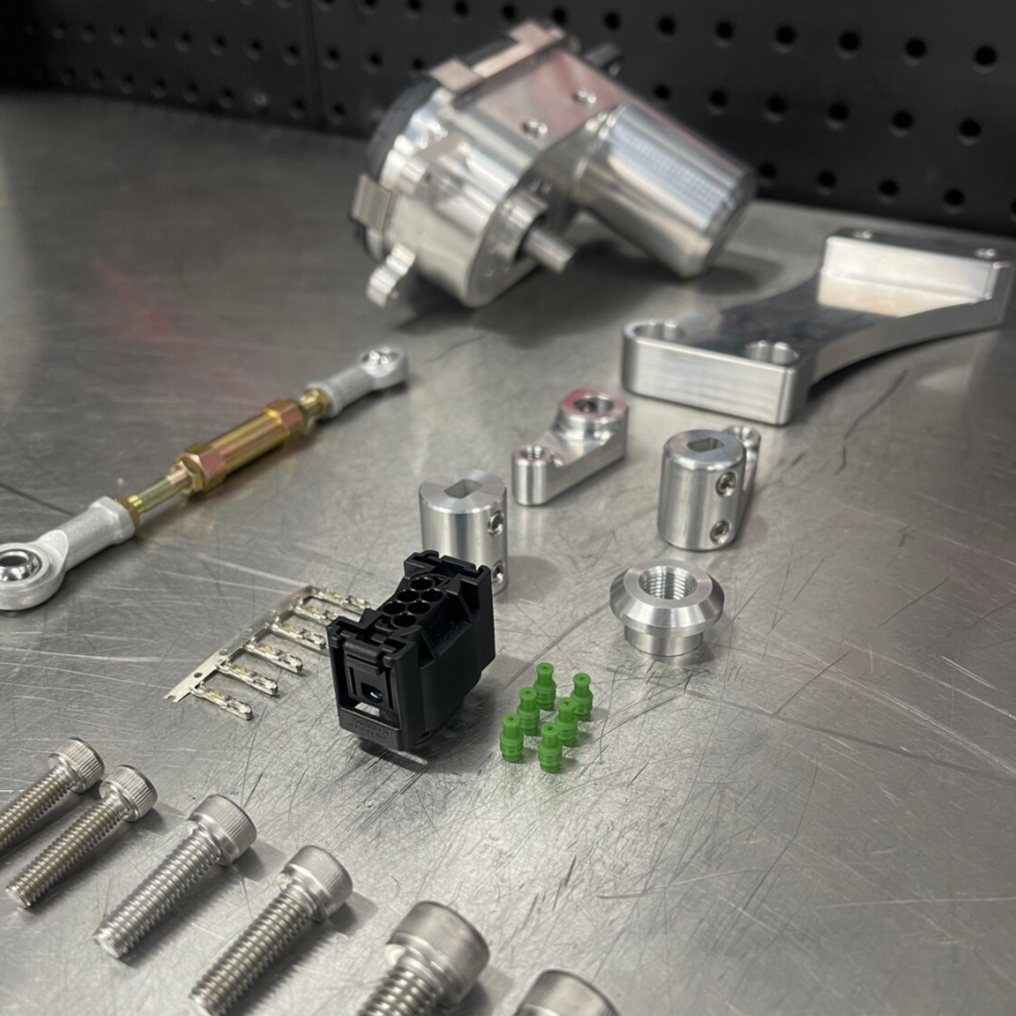 Dahtone Racing V2 RB26 6 throttle drive by wire system